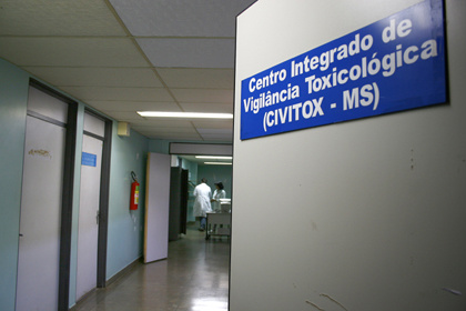 Civitox alerta a população para picadas de serpentes principalmente na área rural Civitox alerta a população para picadas de serpentes principalmente na área rural