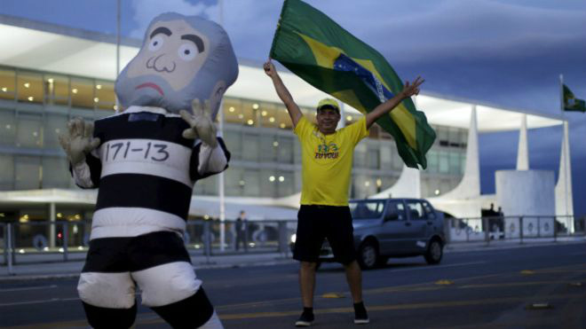Tensão, reuniões com PM e guarda-costas para Pixuleco Protestos devem ocorrer em cerca de cem cidades