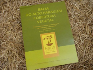 Relatório, lançado nesta terça, foi entregue a pesquisadores e autoridades, como a vice-governadora Simone Tebet (Foto: Divulgação)