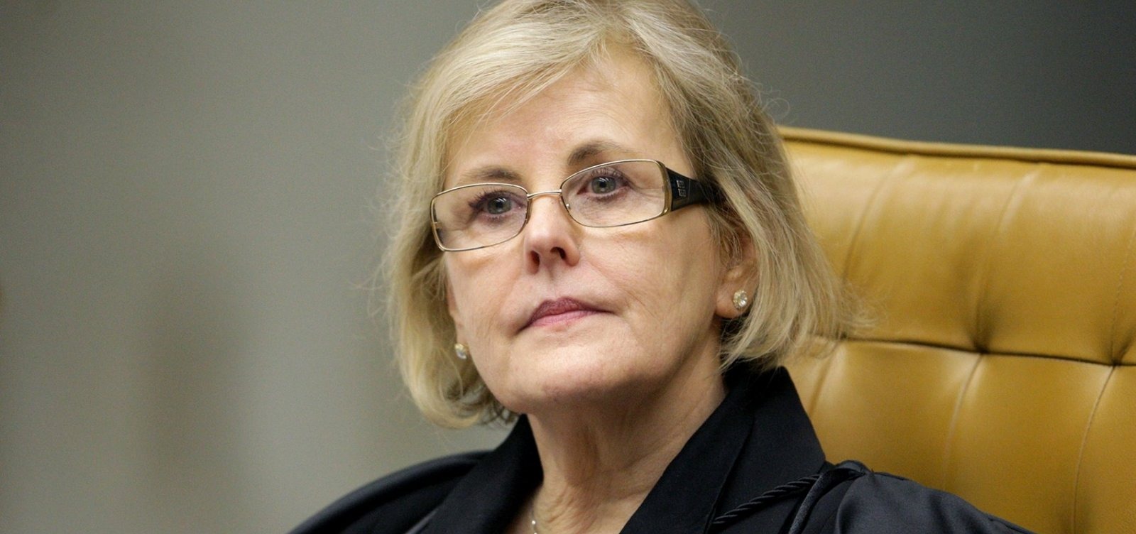 Ministra ainda mandou oficiar juiz federal que tomou decisão inversa