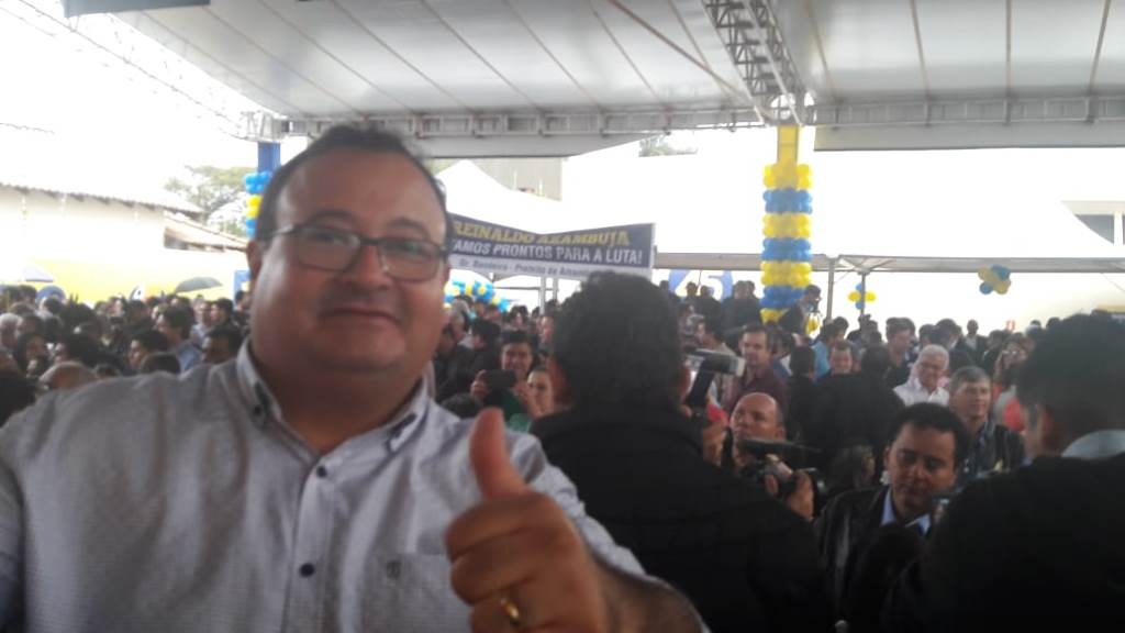 Algumas lideranças políticas de Amambai acompanharam a convenção, como o prefeito Dr. Bandeira / Foto: Divulgação