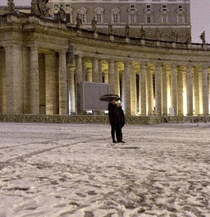 Onda de frio deixa centenas de localidades isoladas no centro da Itália