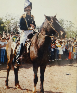 Além de Dom Pedro I, Ivo encena mais de 86 personagens / Foto: Arquivo Pessoal