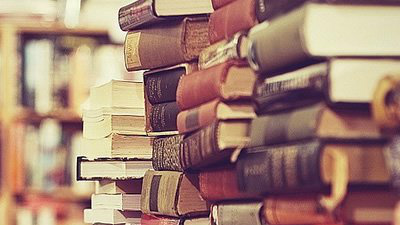14 de Março - Dia do Vendedor de Livros : Oportunidade de Homenagear