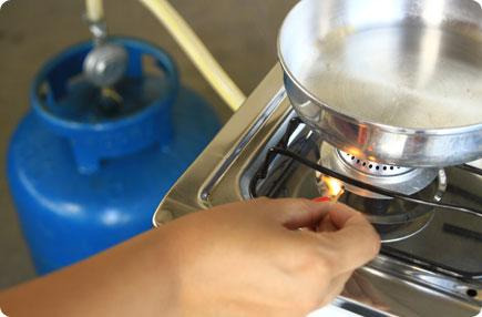Petrobras aumenta preço do gás de cozinha em 4,5% a partir de domingo Os consumidores que usam botijão de gás para cozinhar vão pagar mais caro a partir de domingo (5/11)), pelo vasilhame de 13 quilos de GLP Foto: Divulgação