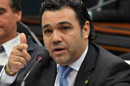 Feliciano será candidato a senador em 2014 Feliciano será candidato a senador em 2014