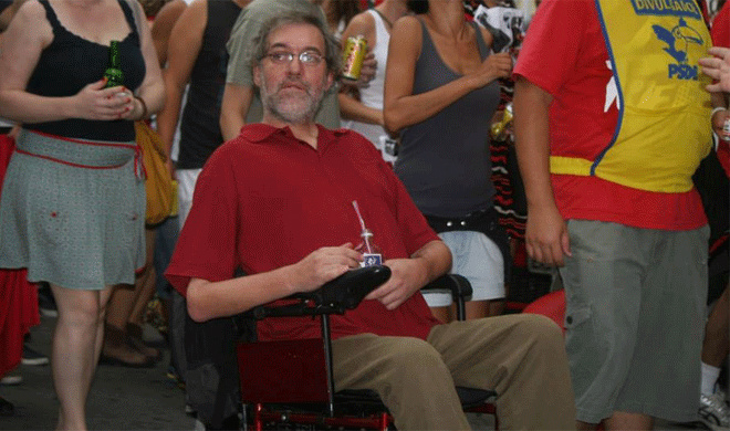 “Não é porque você é um aleijado comunista que não mereça uma surra “Não é porque você é um aleijado comunista que não mereça uma surra