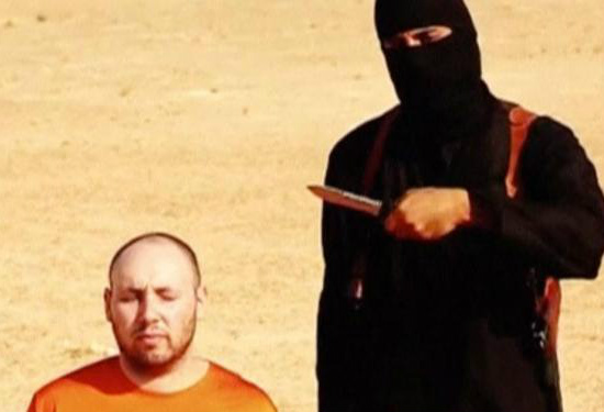 Extremistas têm divulgado vídeos da execução de diversos reféns / Foto: Divulgação