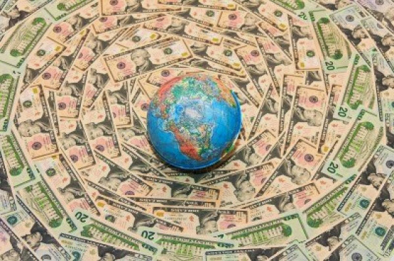O Império (da alta finança) contra-ataca O Império (da alta finança) contra-ataca