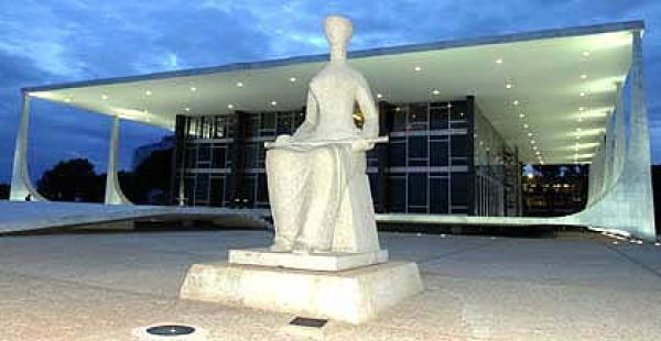 CNJ quer acelerar processo de expulsão de presos estrangeiros