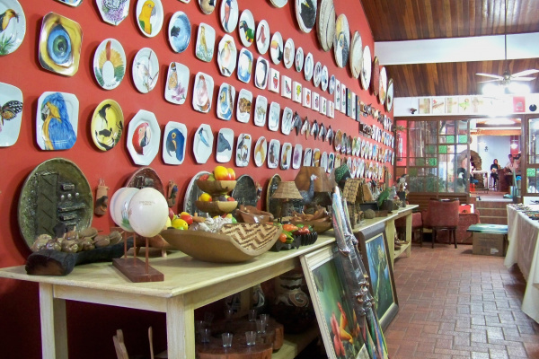 Pantanartes – Espaço Cultural: acervo com mais de quatro mil peças.