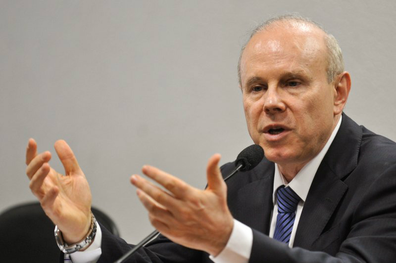 Na Câmara, oposição vê abuso na prisão de Mantega; situação considera justa Foto/Divulgação
