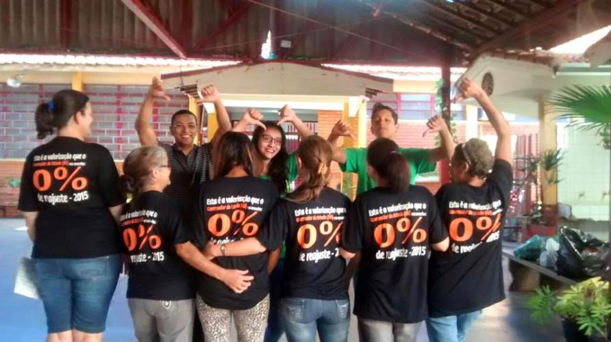 Campanha ganha adesão de trabalhadores e trabalhadoras em educação de todo estado.  