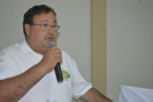 Candidatos a prefeito de Amambai assumem compromisso com a educação pública Candidato Dr. Bandeira (PSDB) / Foto: Moreira Produções