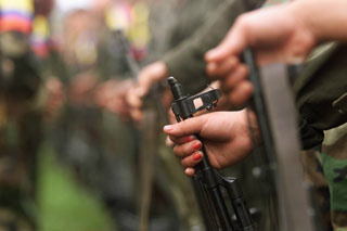 Farc prometem libertar três reféns a partir de hoje até sábado