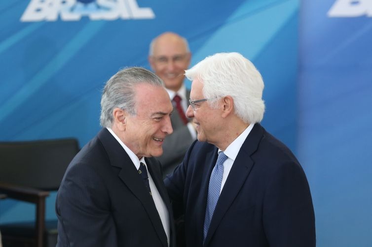O ex-presidente Michel Temer e ex-ministro Moreira Franco em cerimônia no Palácio do Planalto - Arquivo/Antonio Cruz/Agência Brasil