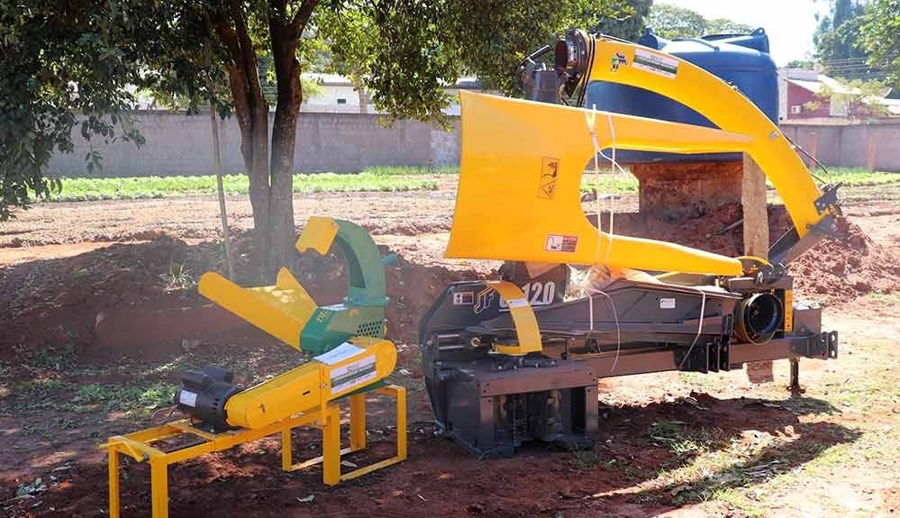 Prefeitura de Amambai recebe novos equipamentos para atender Agricultura Foto:Decom