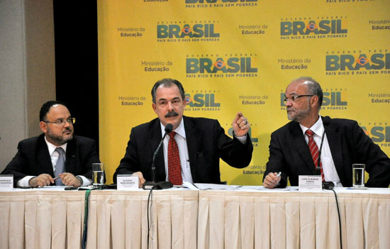 Redação passa por mudanças na avaliação de itens e na correção