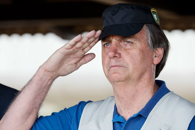 Jair Bolsonaro (PSL), durante visita ao Comando de Operações Especiais do Exército Brasileiro, em Goiânia. / Foto: Isac Nóbrega/PR