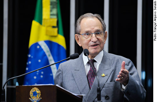Figueiró questiona ojeriza aos suplentes de senador Figueiró questiona ojeriza aos suplentes de senador