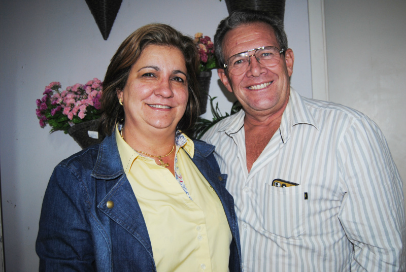 Sirley e Branco Escobar, coordenadores da Igreja / Foto: Moreira Produções