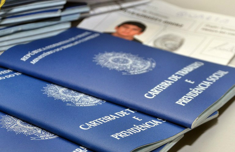 Emprego formal apresenta recuo na trajetória de perda de postos de trabalho Os resultados foram positivos em 13 Estados brasileirosEraldo Schnaider/Prefeitura de Blumenau