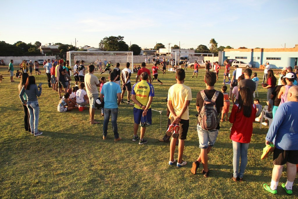 Campeonato de Pênaltis movimentou a comunidade e atletas de todas as idades em AmambaiFoto: Divulgação 