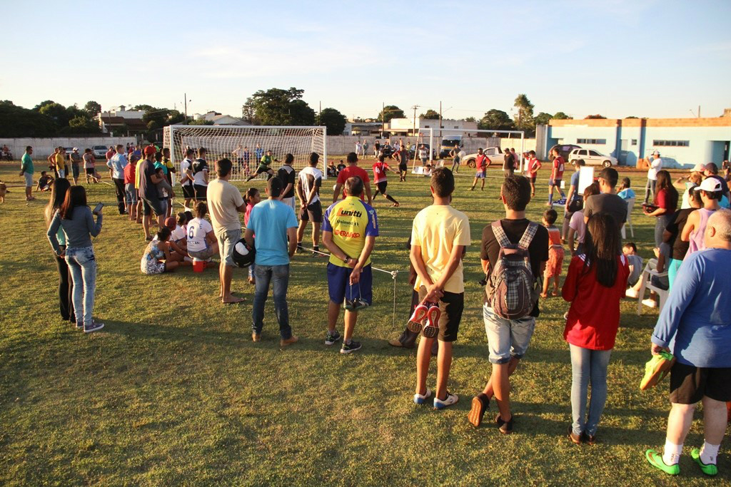 1ª rodada do Campeonato de Pênaltis movimentou mais de 500 atletas Campeonato de Pênaltis movimentou a comunidade e atletas de todas as idades em AmambaiFoto: Divulgação
