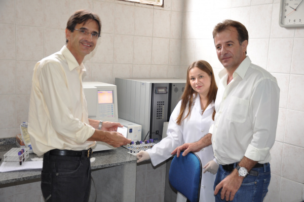 Prefeitura adquire aparelho hematológico de última geração Prefeitura adquire aparelho hematológico de última geração