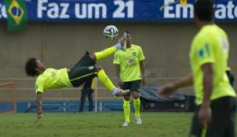Seleção brasileira treina em Goiânia para amistoso contra o Panamá Jogadores da seleção brasileira treinam para o amistoso contra o Panamá, em Goiânia - Marcelo Camargo/Agência Brasil