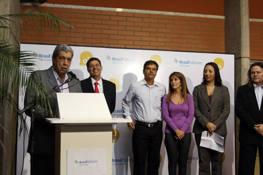 Empresa de telefonia instala central de atendimento empregando 1.000 trabalhadores em MS