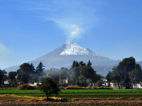 O Popocatépetl é o segundo maior vulcão do país (RussBowling/ Creative Commons)
