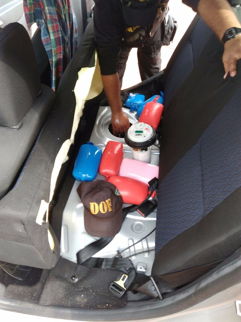 DOF encontrou droga em carro locado / Foto: Divulgação