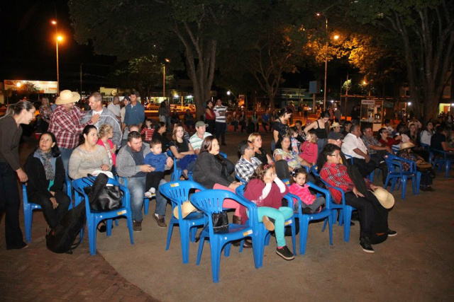 Projeto Som da Cidade é opção de lazer para a população uma vez por mês na praça Coronel Valêncio de Brum / Foto: Assessoria