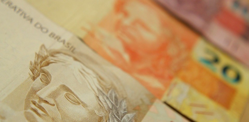 FGTS vai dividir R$ 6,23 bilhões entre os trabalhadores brasileiros FGTS vai dividir R$ 6,23 bilhões entre os trabalhadores brasileiros