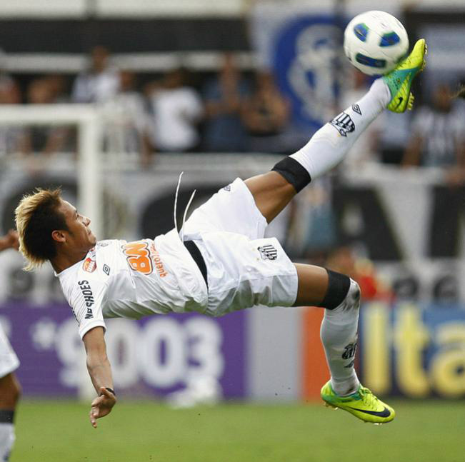 Santos divulga a lista dos 23 que irão ao Mundial