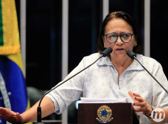 Senadora defende 'história política' do PT e chama brasileiros para manifestação Foto: André Corrêa/Agência Senado