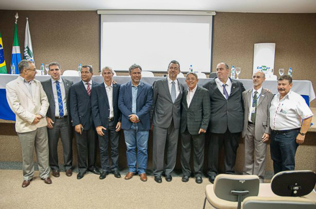 Diretor do Sistema Famasul prestigia cerimônia de posse da Embrapa Pantanal Foto: Divulgação