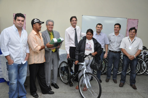Prefeitura entrega prêmios aos ganhadores da Campanha Paizão Nota 100 Prefeitura realizou a entrega dos prêmios aos ganhadores da Campanha Paizão Nota 100.