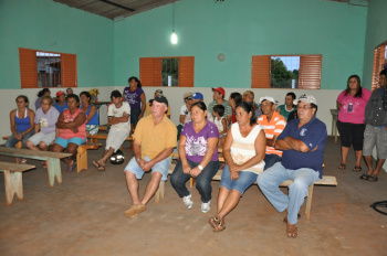 Moradores das Vilas Santo Antônio e Nossa Senhora Aparecida se reuniram na última sexta, (08).