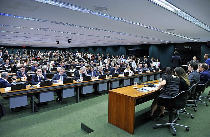 Texto da reforma trabalhista segue para votação no plenário Principais medidas do texto foram mantidas, como regulamentação do trabalho intermitenteFoto: Divulgação