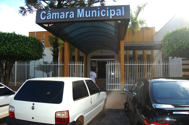 Projeto mudando o horário das sessões da Câmara de Amambai é reprovado Projeto mudando o horário das sessões da Câmara de Amambai é reprovado