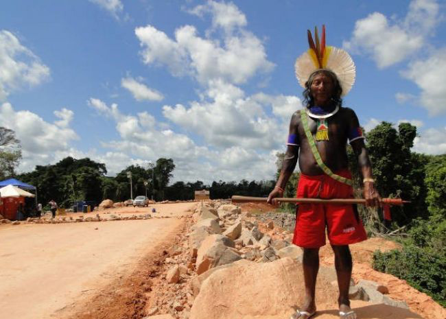  Índios ocupam Belo Monte 