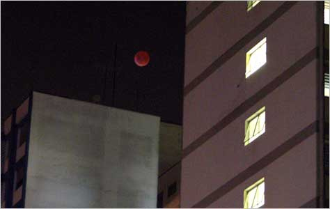 Mato Grosso do Sul teve três horas de eclipse da lua no último dia da Primavera Mato Grosso do Sul teve três horas de eclipse da lua no último dia da Primavera