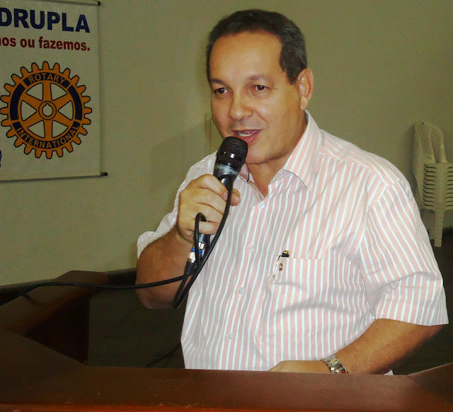 O governador 2014/2015 do distrito 4470, Sidney Garcia de Sousa.