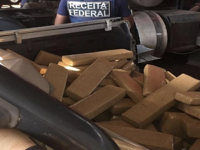 Droga estava escondida em taques da carreta / Foto: Divulgação