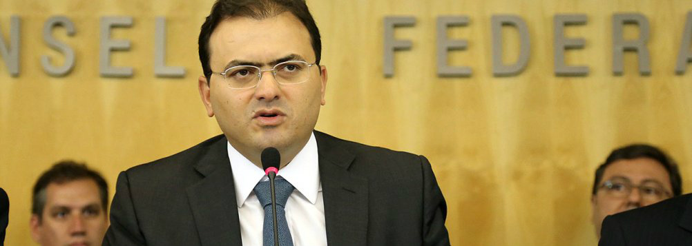 Marcus Vinícius Coêlho é o candidato mais forte para substituir, no Supremo Tribunal Federal, o ex-presidente Joaquim Barbosa, que se aposentou no ano passado