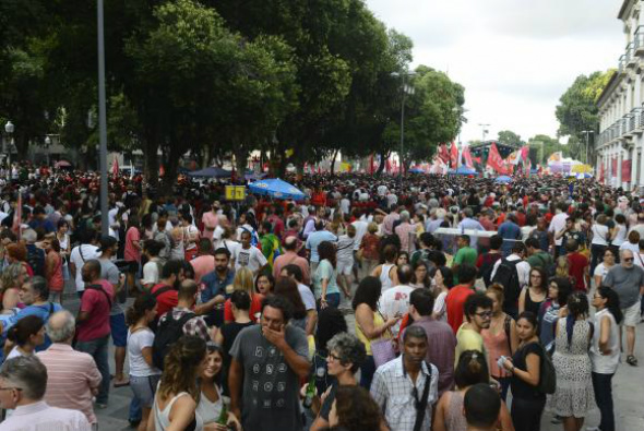 Movimentos sociais participaram de atos contra processo de impeachment em todos os estados brasileirosFoto: Arquivo/Tomaz Silva