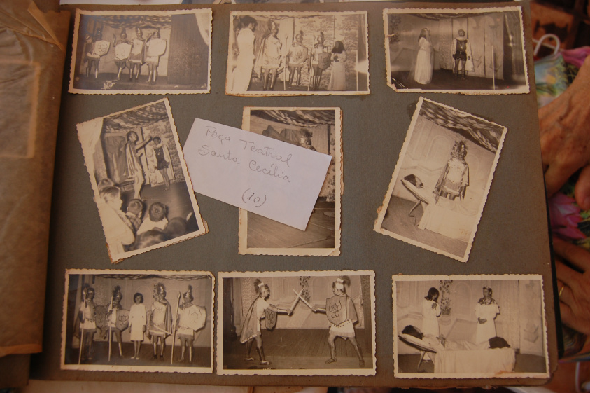Fotos da peça teatral Santa Cecília / Foto: Moreira Produções