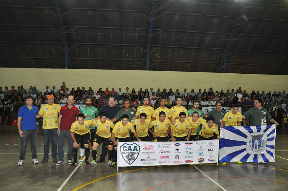 Time que representa Amambai disputa terceira fase da Copa Morena na sexta (26) CAA/Santa Rosa segue a disputa na terceira fase do campeonato, após empatar em casa e garantir sua permanência na Copa Morena / Foto: Assessoria